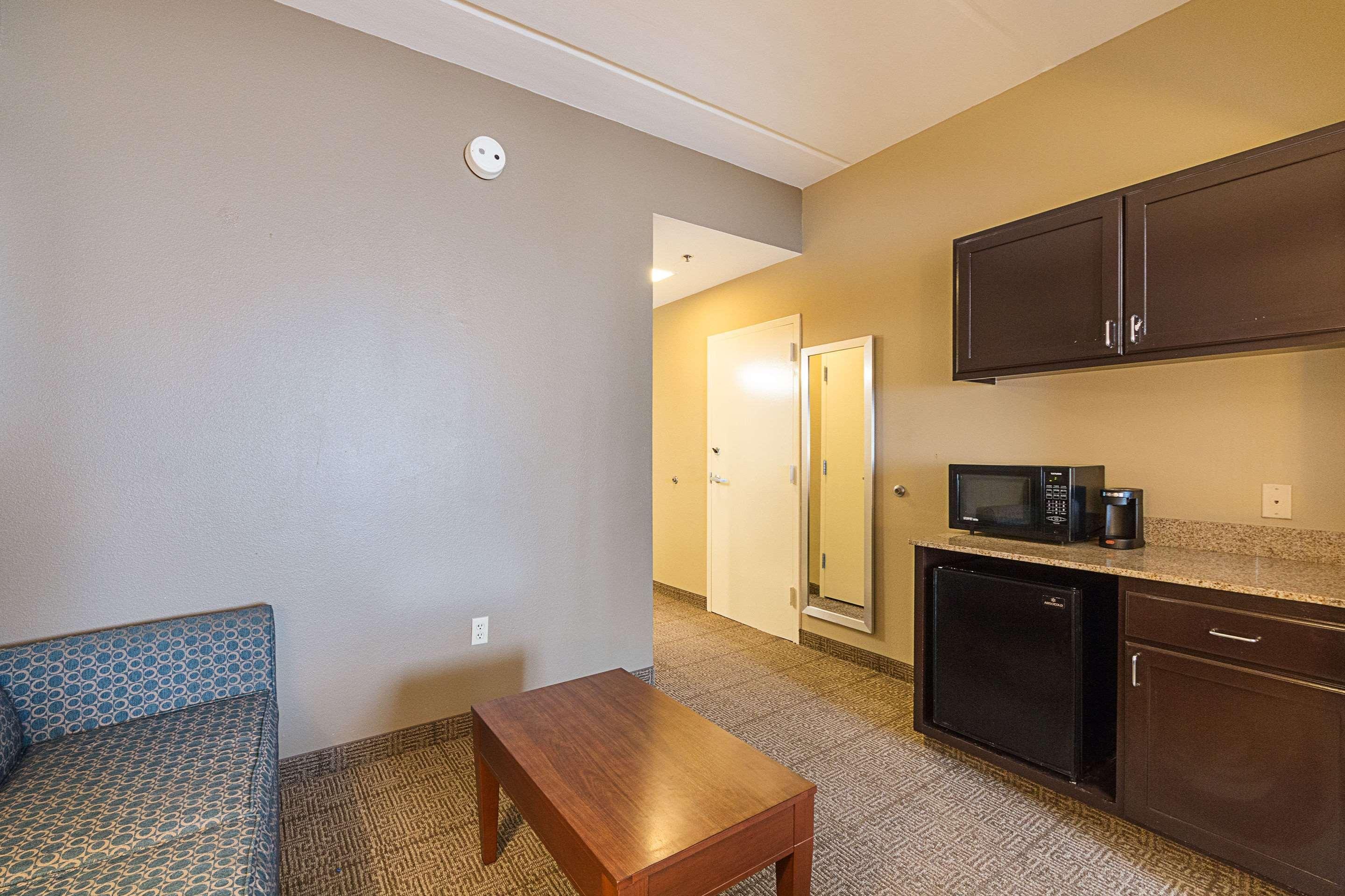 Comfort Suites Beachside South Padre Island Exterior photo